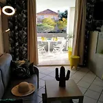 Chez Virginie Et Laurent Apartament *